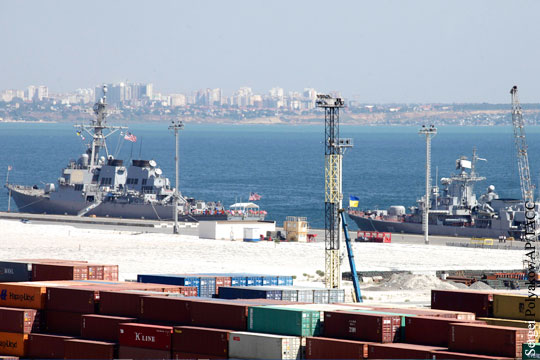 В ВМС США заявили о возможном увеличении периода нахождения кораблей в Черном море