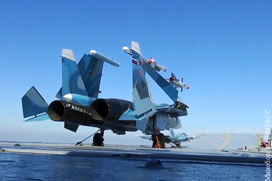 СМИ: В аварии Су-33 на «Адмирале Кузнецове» виновен пилот