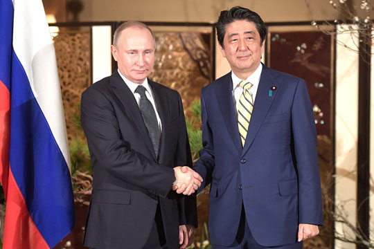 Путин и Абэ договорились о возобновлении замороженных контактов
