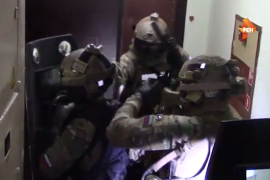 ФСБ опубликовала видео задержания готовивших теракты в Москве