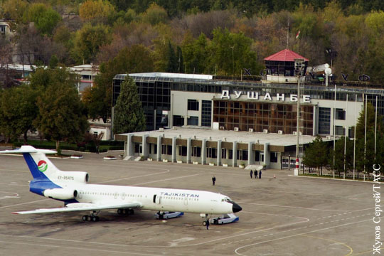 Минтранс восстановил авиасообщение с Таджикистаном