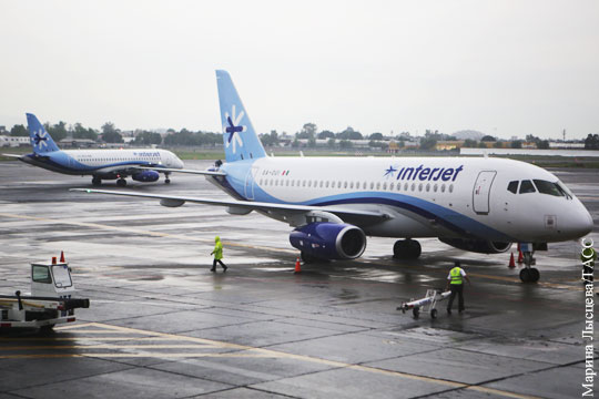 Мексиканский авиаперевозчик отменил все рейсы на SSJ-100