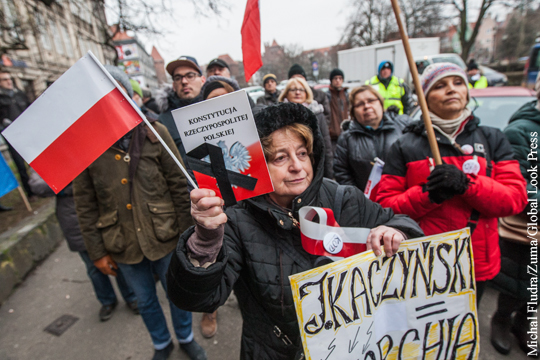 Польский «майдан» закончится иначе, нежели украинский
