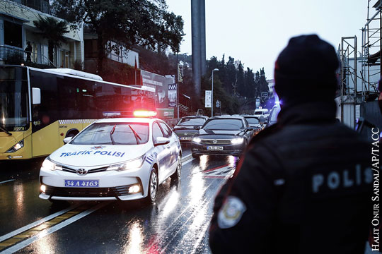 Задержаны восемь подозреваемых в причастности к теракту в Стамбуле
