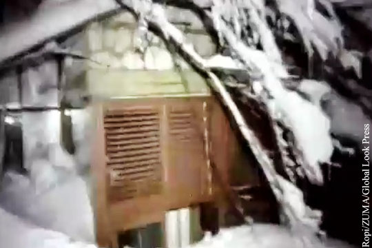 Туристические сообщества заявили об отсутствии россиян в погребенном под снегом отеле в Италии