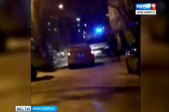 Полиция проверяет инцидент с блокированием скорой в Красноярске