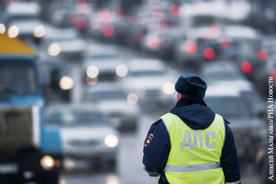 В России теряет актуальность пословица про «дураков и дороги»