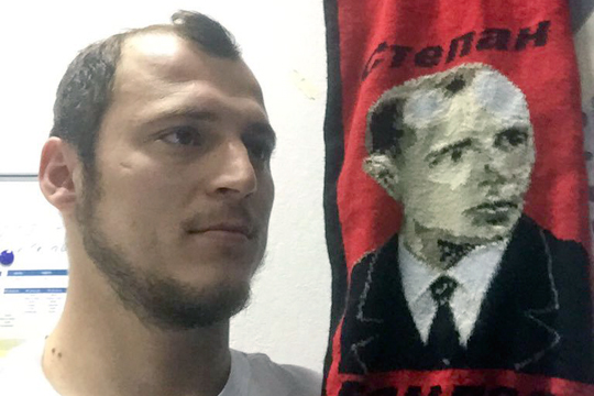Испанский клуб отказался от украинского футболиста Зозули из-за протестов фанатов
