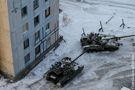 Киев: Украинские танки не участвуют в боях в Донбассе