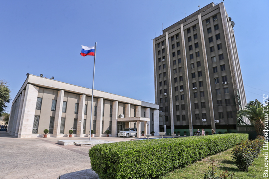 Посольство России в Сирии дважды обстреляли из минометов