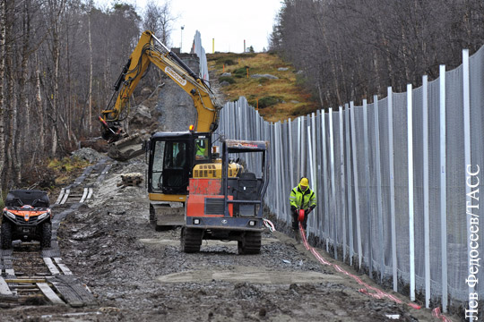 Латвия сообщила об установке 23 км забора на границе с Россией