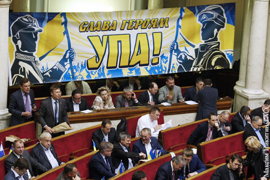 Киев предупредил поляков о невозможности отказа от УПА
