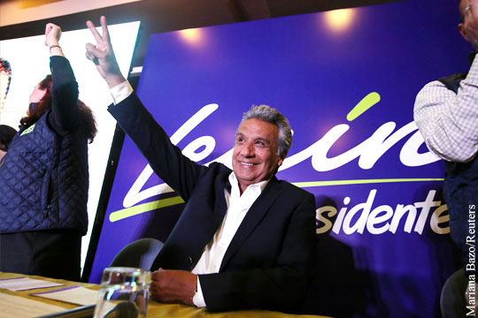 Ставленник президента Эквадора Ленин Морено выиграл первый тур выборов