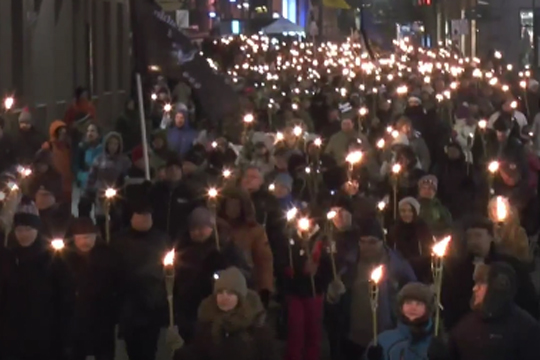 Факельное шествие националистов состоялось в Эстонии