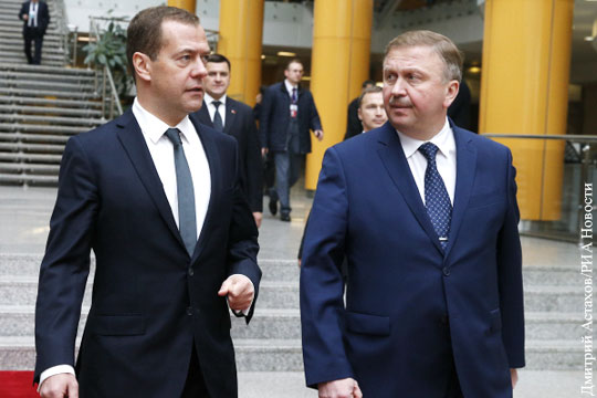 Минск снова хочет решить свои проблемы за российские деньги