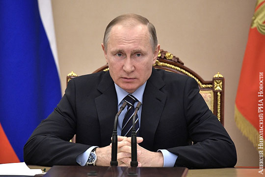 Путин поручил разобраться с хамством в регистратурах медучреждений