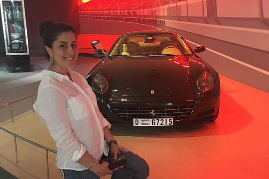 Подозреваемых в мошенничестве сестер из Сбербанка поймали в момент покупки Ferrari