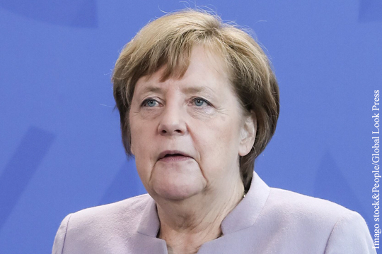 Меркель призвала ЕС исправлять совершенные ошибки