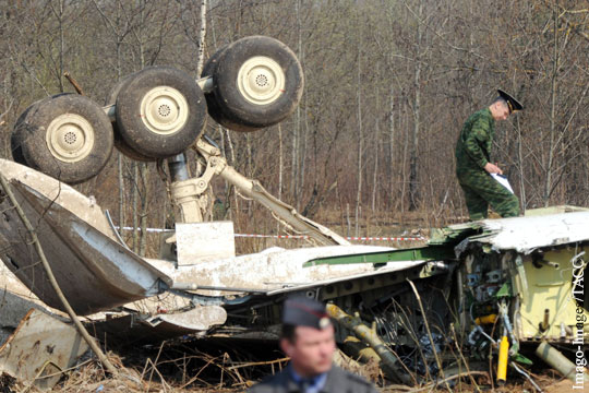 Польша привлекла Испанию к расследованию крушения Ту-154 Качиньского