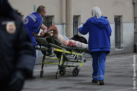 Двое раненых при взрыве в Петербурге умерли в больнице