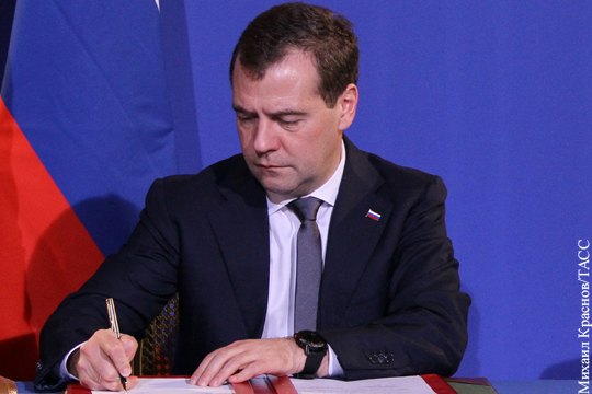 Медведев утвердил требования по обеспечению безопасности метро