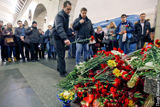 Двое погибших при теракте в Петеребурге остаются неопознанными