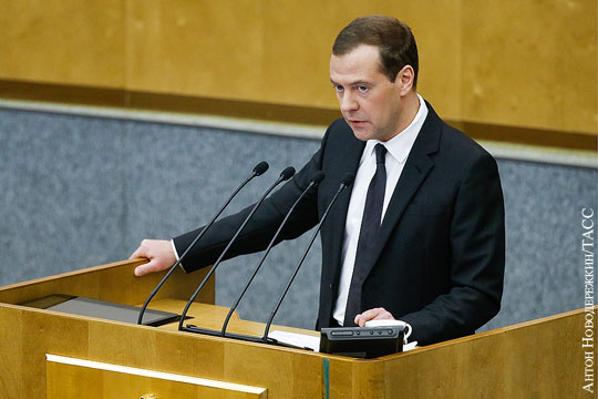 Медведев процитировал в Госдуме Суворова