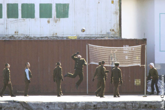 NYT: Аналитиков США озадачили волейбольные игры северокорейцев на ядерном полигоне