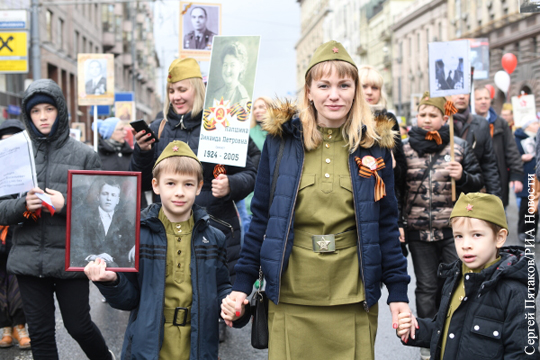 Почти 8 млн человек в России стали участниками «Бессмертного полка»
