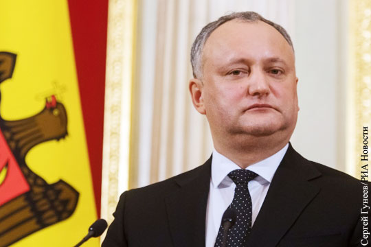 Додон назвал вступление Молдавии в НАТО неприемлемым