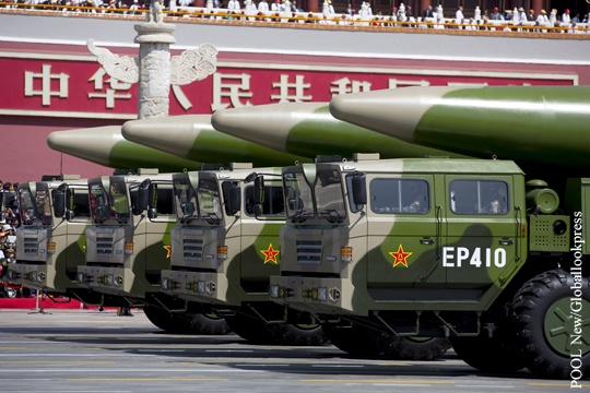 Эксперт: Новые китайские ракеты могут поражать и авианосцы США, и ПРО THAAD в Корее