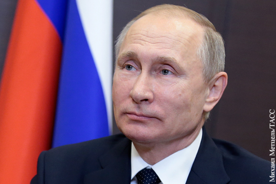 ФОМ: Большинство россиян ожидают баллотирования Путина на новый срок в 2018 году