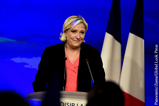 СМИ рассказали о секретном плане властей Франции на случай победы Ле Пен