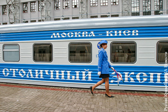 Киев может прекратить железнодорожное пассажирское сообщение с Россией с 1 июля