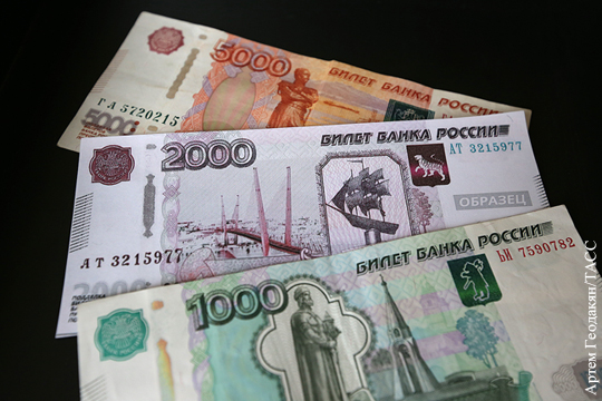 Назван срок ввода в оборот купюр в 200 и 2000 рублей