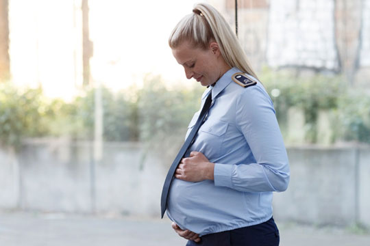 В Германии начали тестировать форму для беременных женщин-солдат