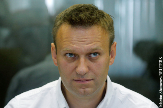 Шлосберг: Политическая судьба Навального зависит от отношений с администрацией президента