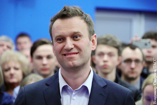 Григорьев: Навальный пытается договориться с властями