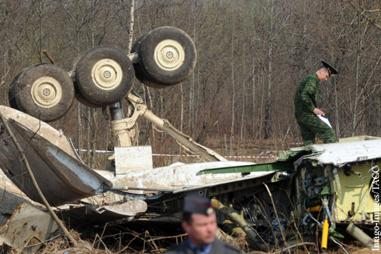 СМИ: Отчет комиссии Польши о крушении Ту-154 Качиньского противоречит экспертизе