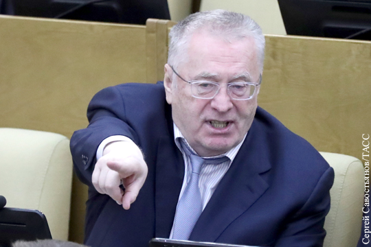 Жириновский пожаловался на проваливающиеся под депутатами кресла в Госдуме