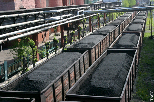 Киев: Украина в 2017 году получила 777,5 тыс. тонн угля из России