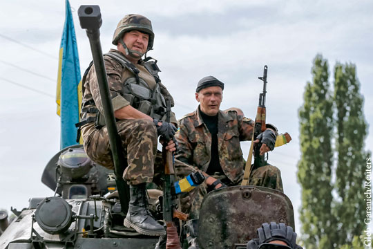 СМИ сообщили о планах Киева перейти от «АТО» к «мирной реинтеграции» Донбасса