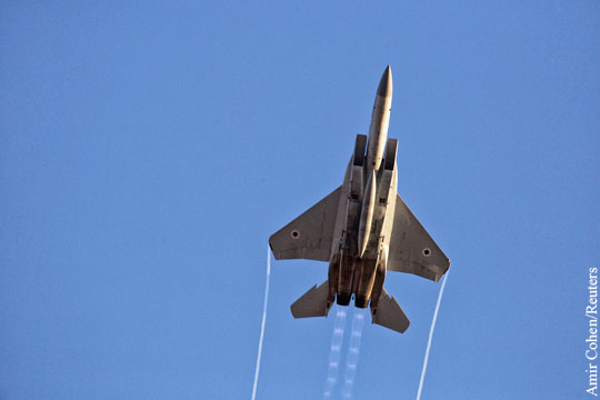 Израильская авиация атаковала позиции сирийской армии