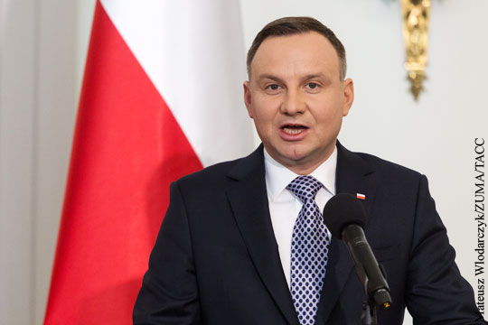 Дуда: Польша может стать хабом для поставок газа из США в Европу