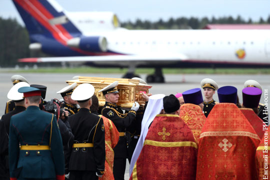 Мощи святителя Николая Чудотворца прибыли в Петербург