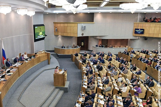 Заседание Госдумы прекратили из-за протечки крыши