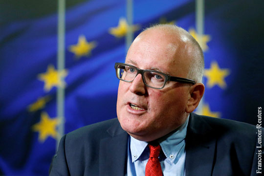 Еврокомиссия пригрозила лишить Польшу голоса в Совете ЕС