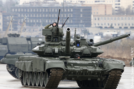 Россия и Ирак заключили крупный контракт на поставку танков Т-90