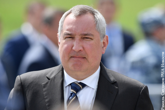 СМИ: Кишинев не разрешил Рогозину прилететь в Молдавию на самолете ВВС России