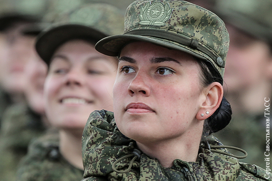 Москалькова заявила об ущемлении прав девушек на срочную службу в армии